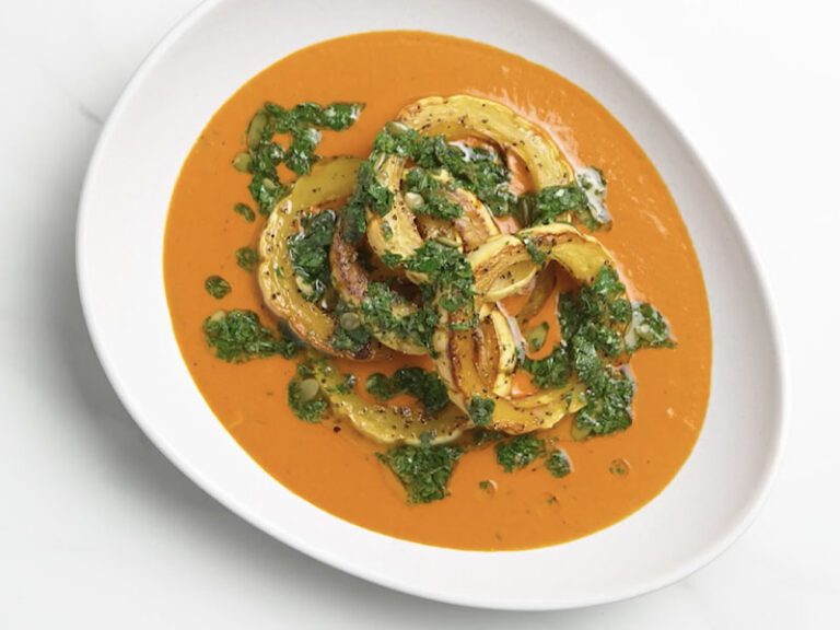 Roasted Delicata Squash with Campbell’s® Culinary Reserve Roasted Red Pepper and Smoked Gouda Soup featured image